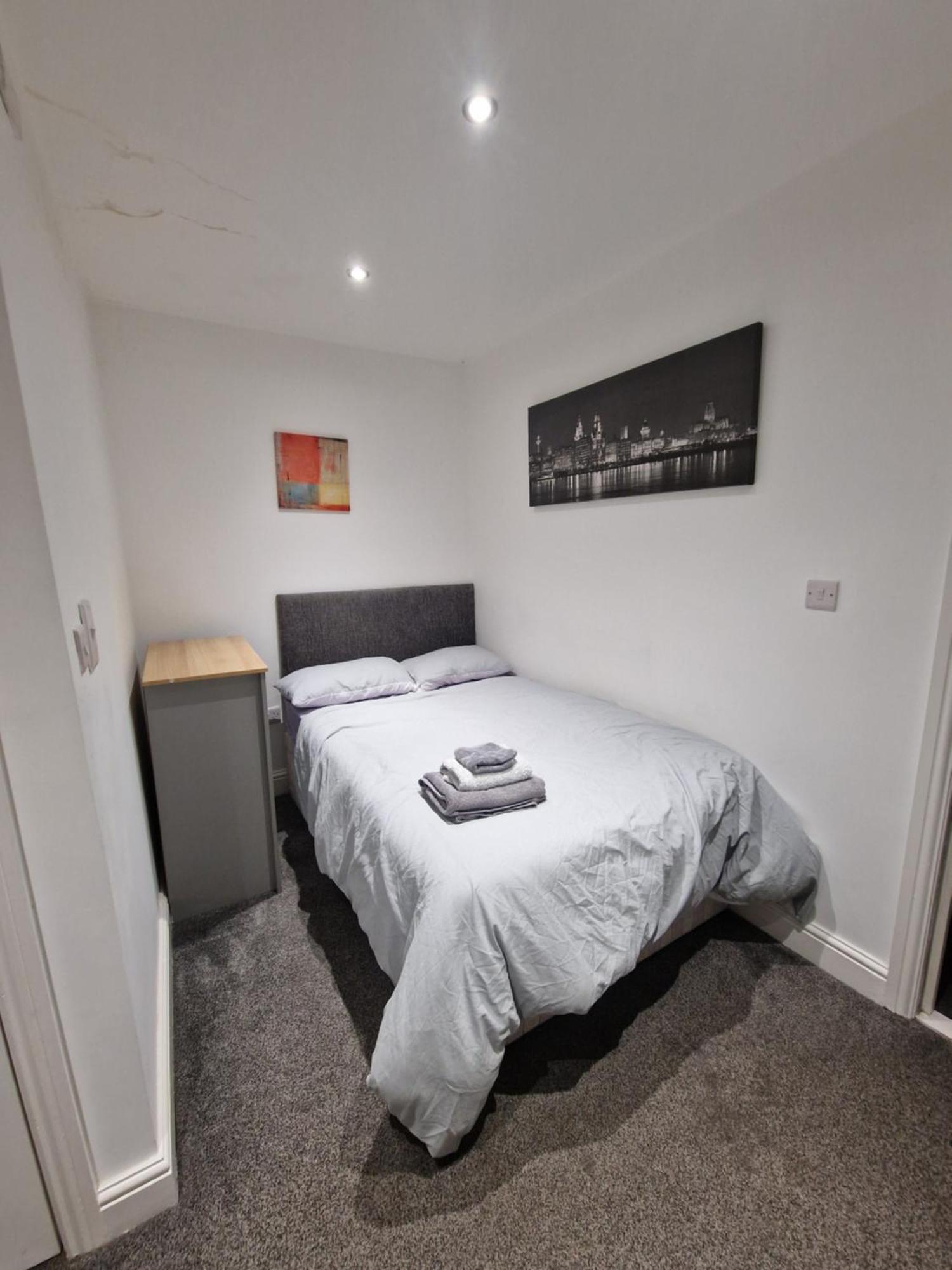 Beautiful Double Bedroom Liverpool Dış mekan fotoğraf